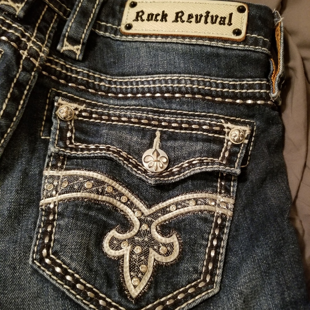 Rock revival skinny jeans